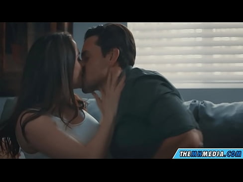 ❤️ Ngono ya kimapenzi na mama mzuri wa busty Video ya mkundu ❌❤